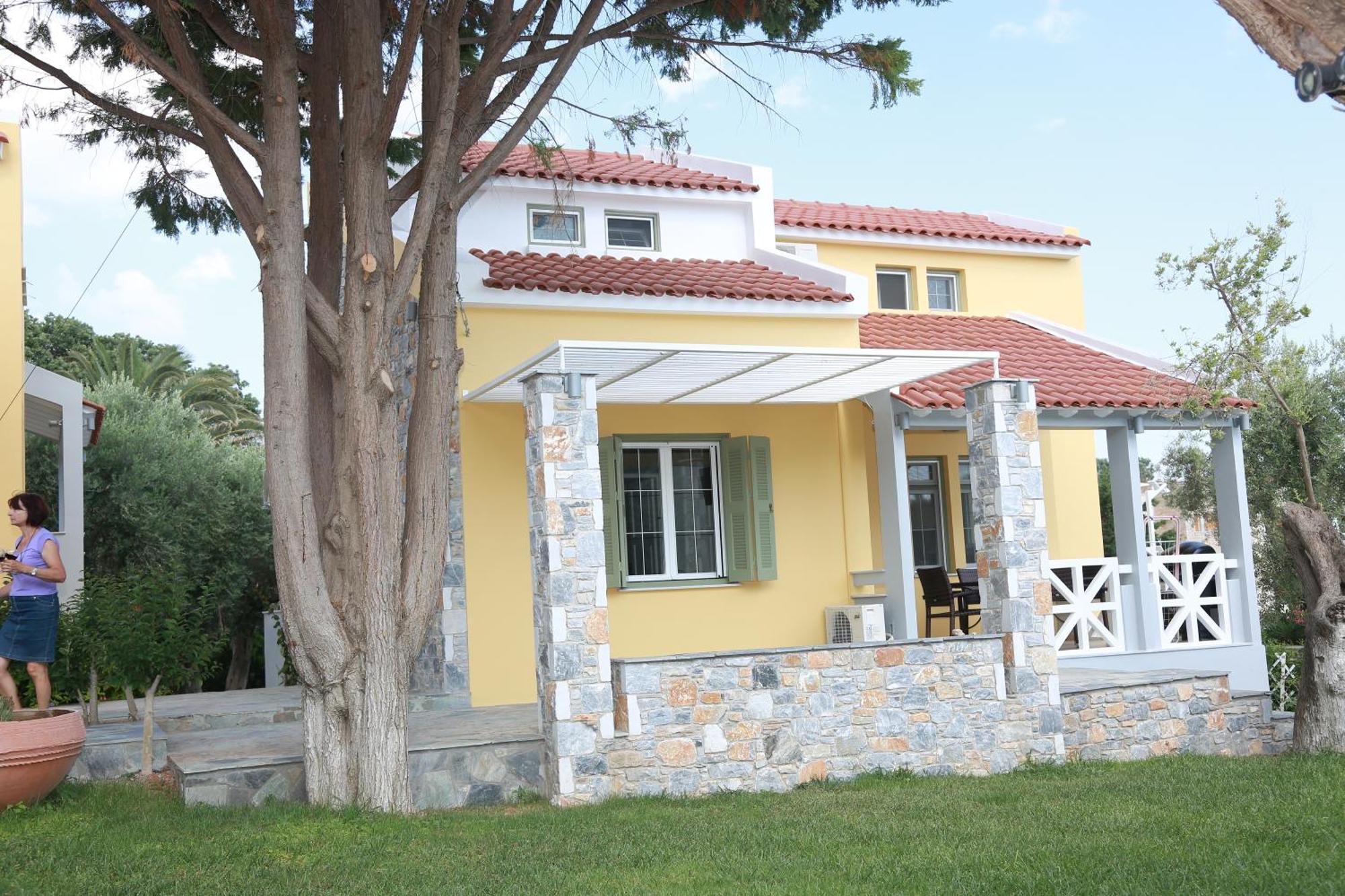 Aparthotel Sea Sun Plomari Pokoj fotografie