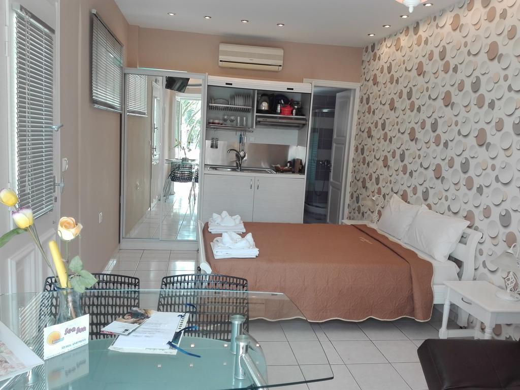 Aparthotel Sea Sun Plomari Pokoj fotografie